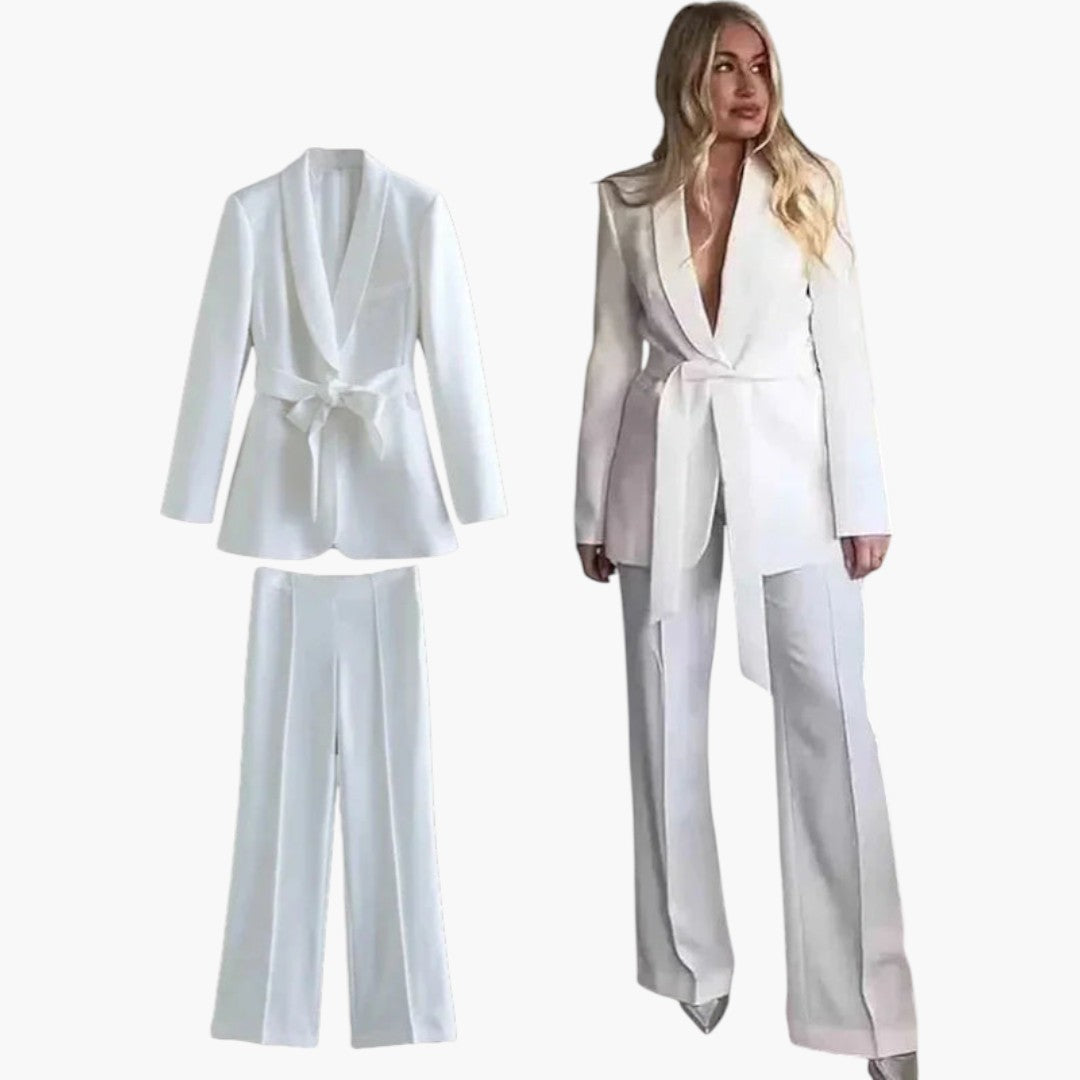 Two-piece women's set with jacket and matching trousers