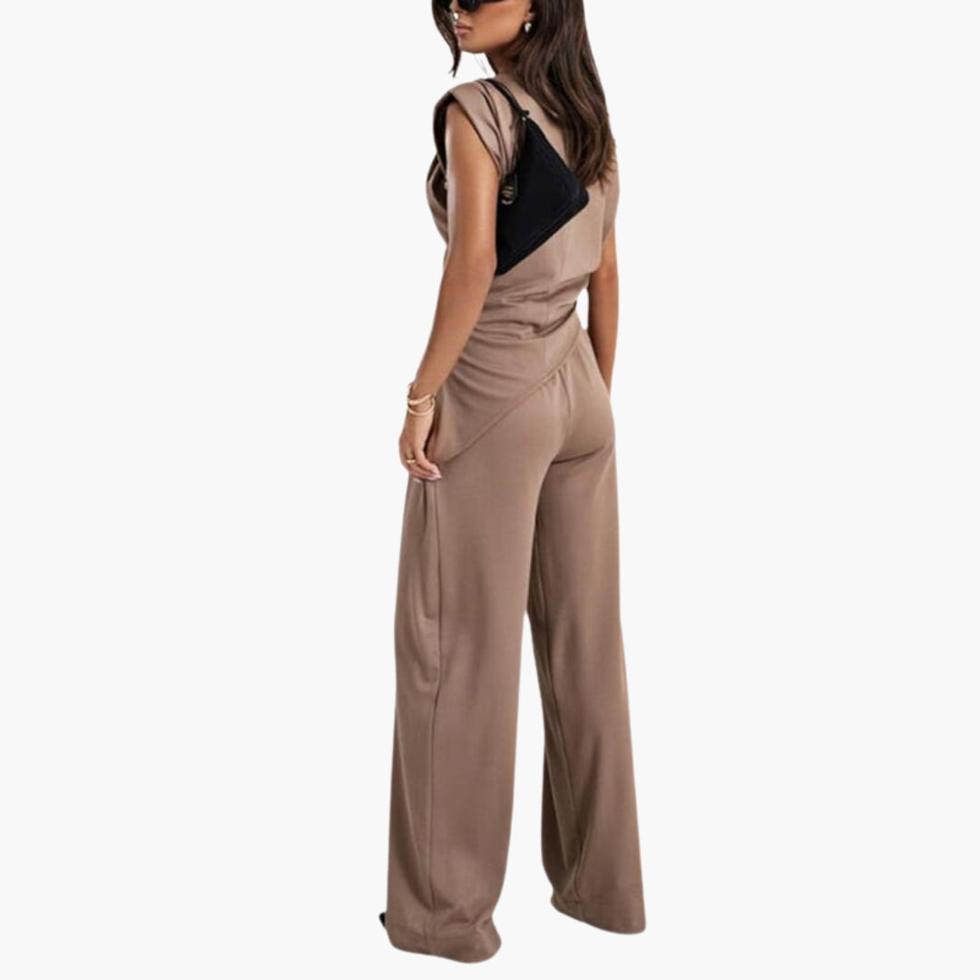 Two-piece women's set with draped top