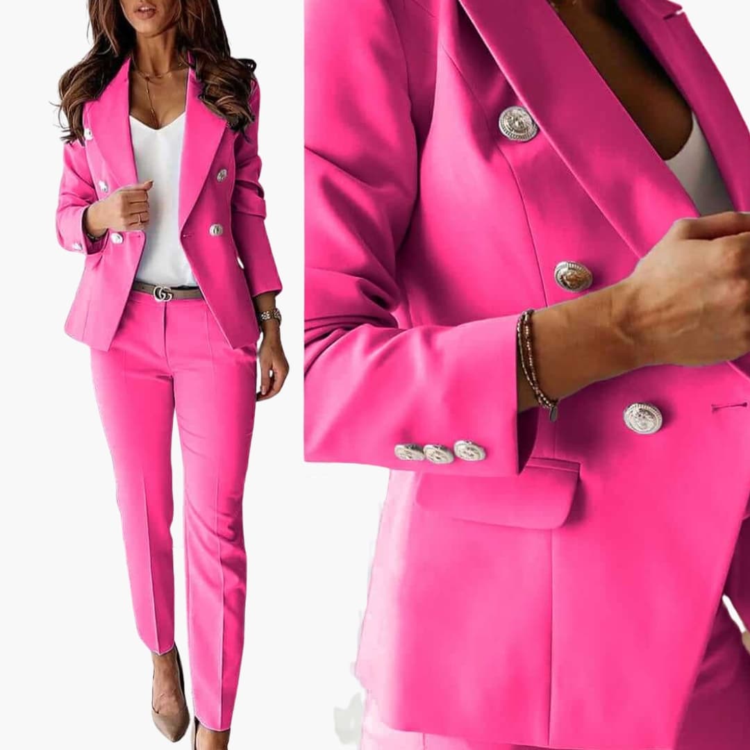 Ensemble femme avec blazer à double boutonnage et pantalon ajusté