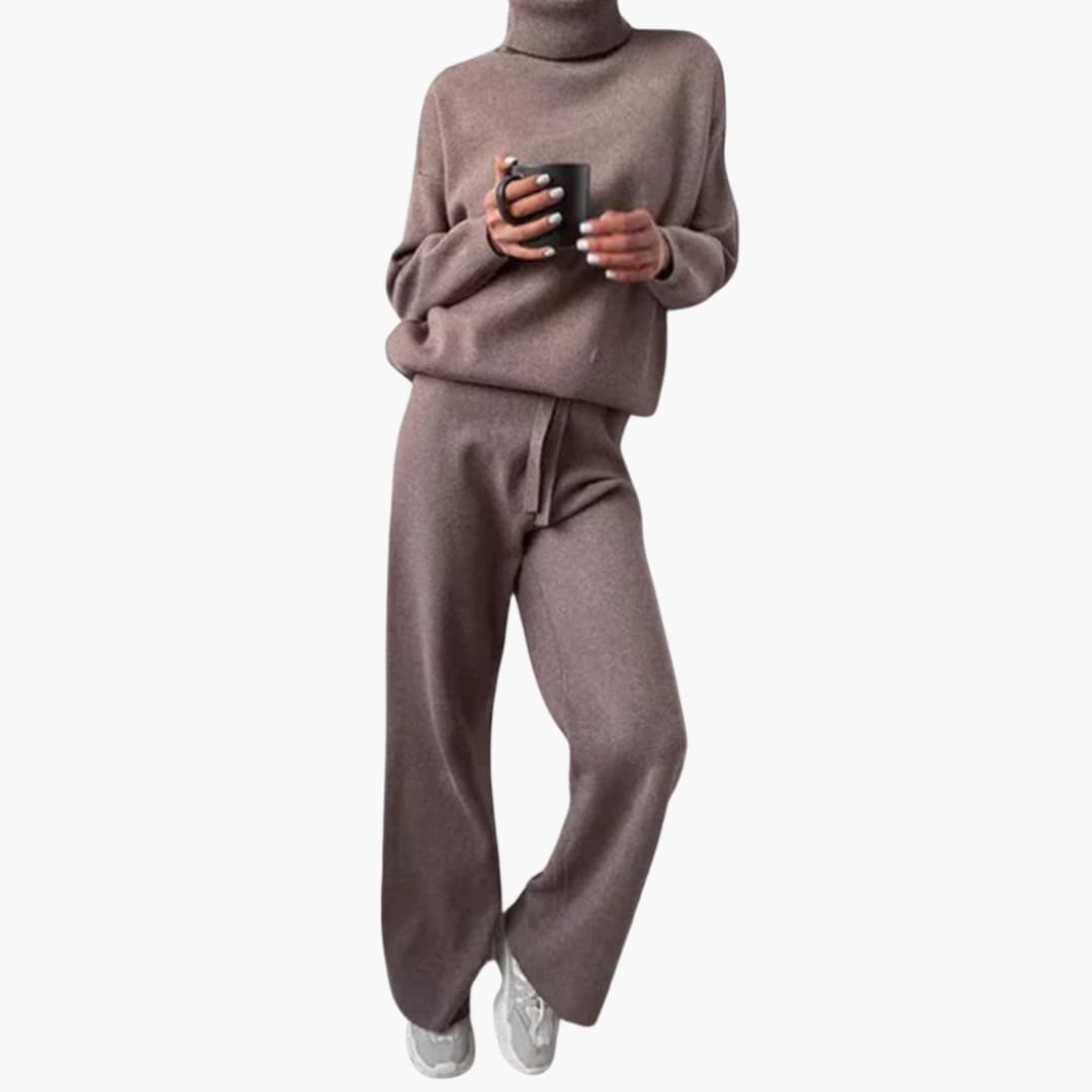 Ensemble femme deux pièces avec col montant