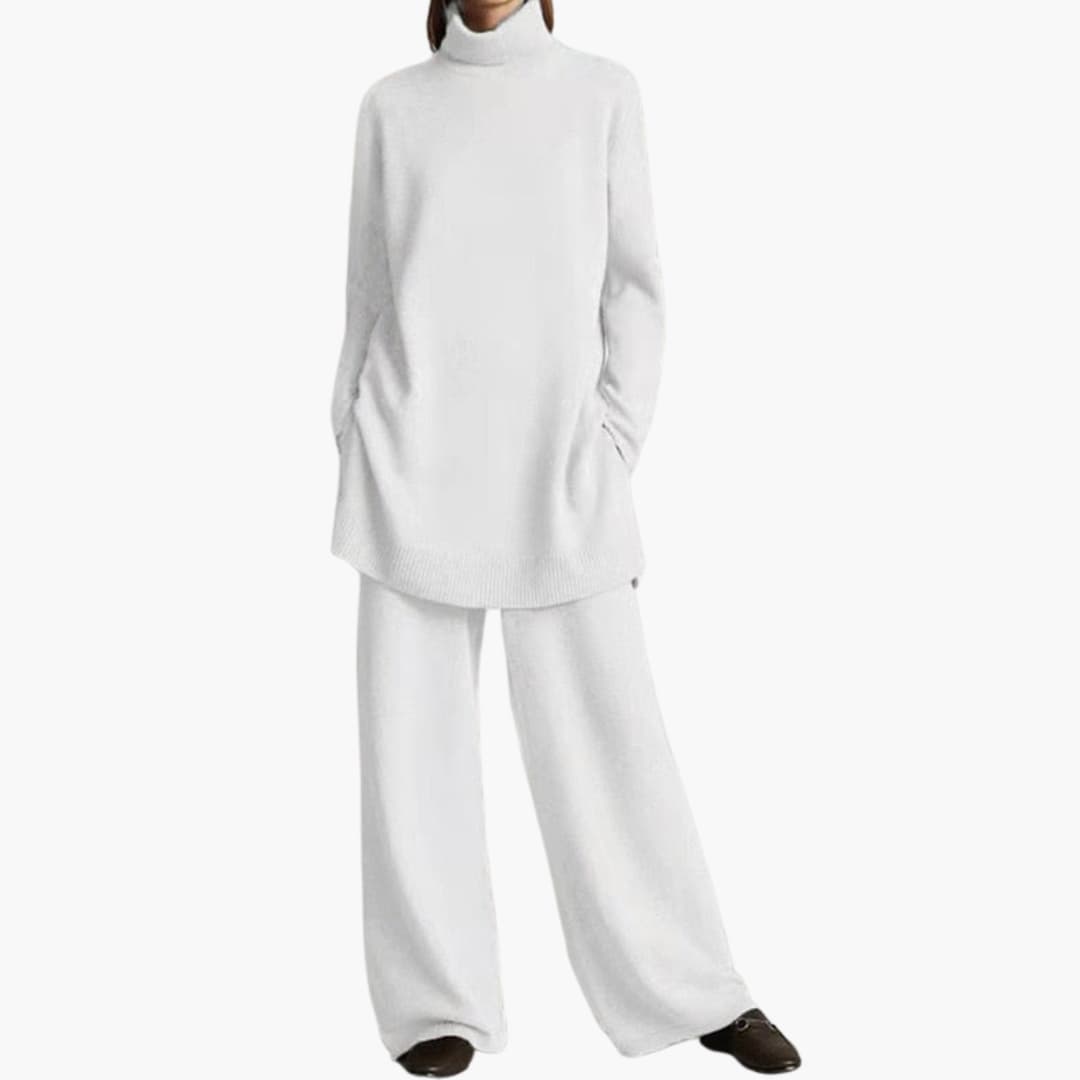 Ensemble femme oversize à col roulé avec pantalon à jambes larges