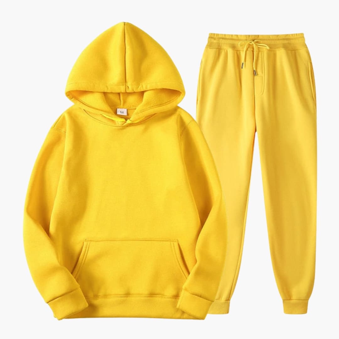 Women's jogging set with elastic waistband and long sleeves