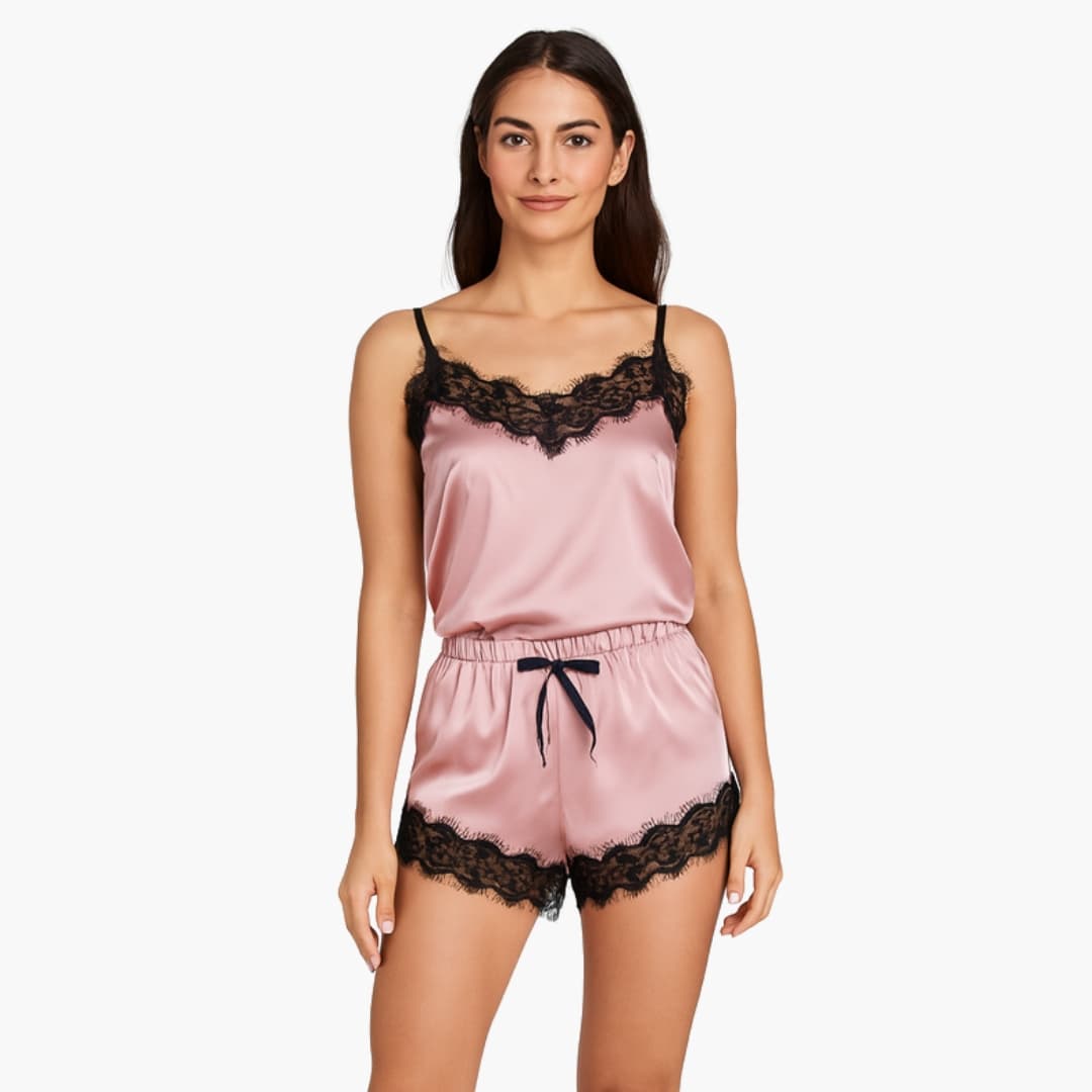 Ensemble pyjama femme en satin avec dentelle et bretelles réglables