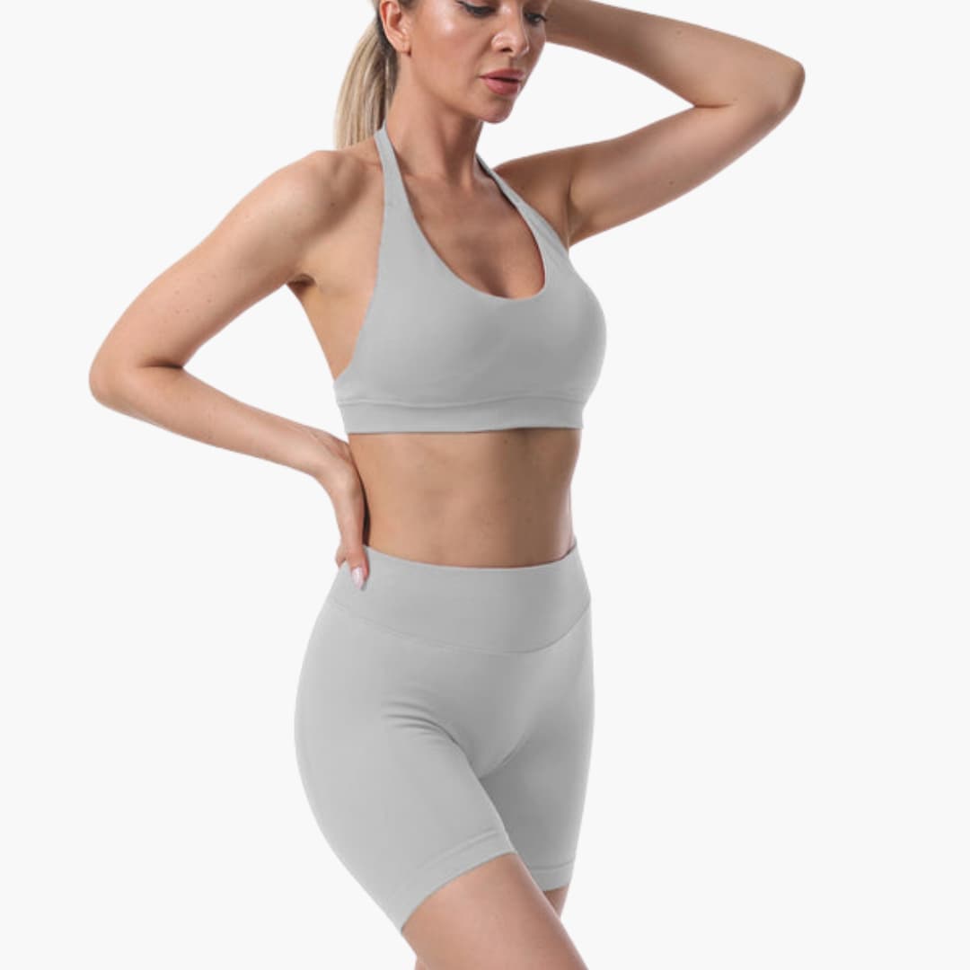 Completo reggiseno sportivo e pantaloncini da donna con schiena a nuotatore e vita elastica
