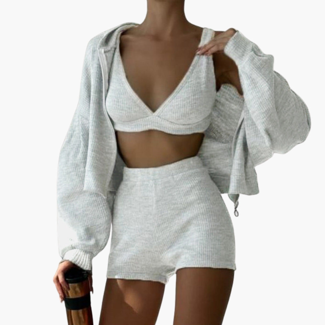 Ensemble sportif pour femmes avec haut court