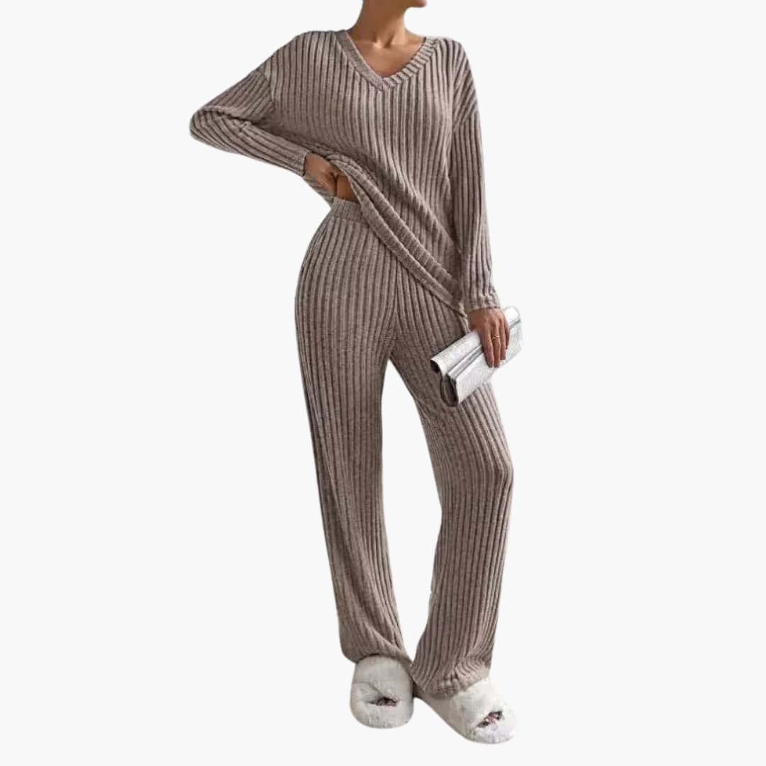 Ensemble tricoté côtelé deux pièces pour femme avec haut à col en V et pantalon à jambes larges