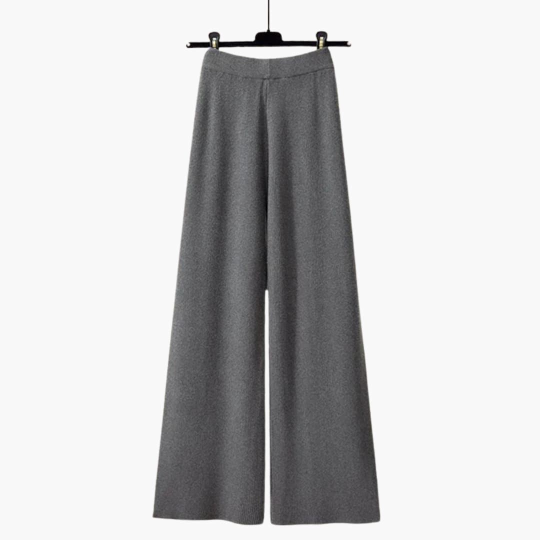 Ensemble trois-pièces pour femme avec chemise, haut en maille et pantalon à jambe large