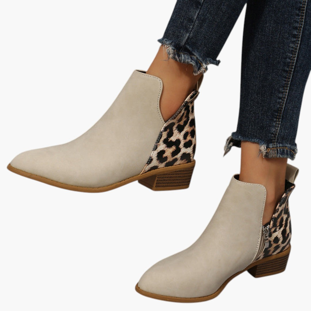 Escarpins pour femmes avec talons hauts et design élégant