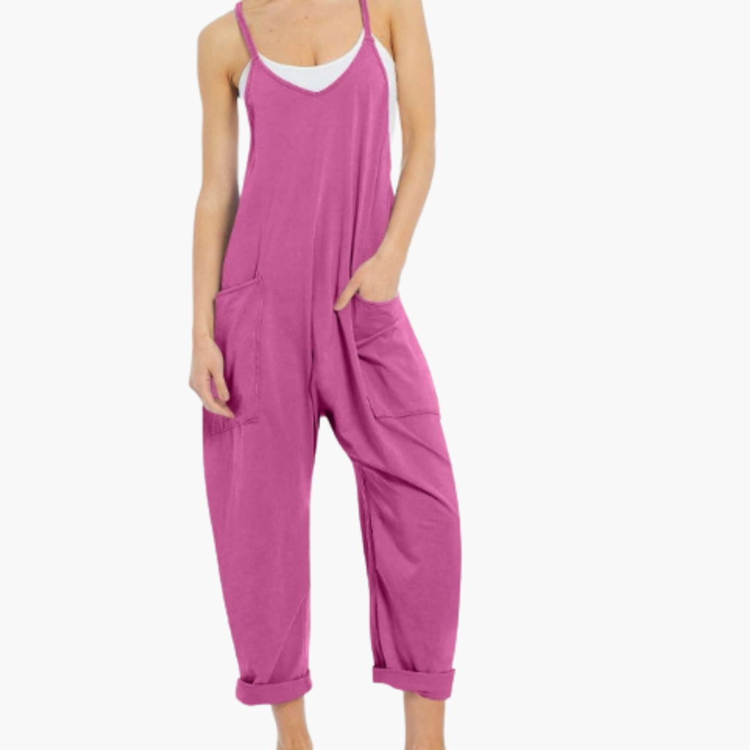Women's jumpsuit with adjustable straps and wide legs