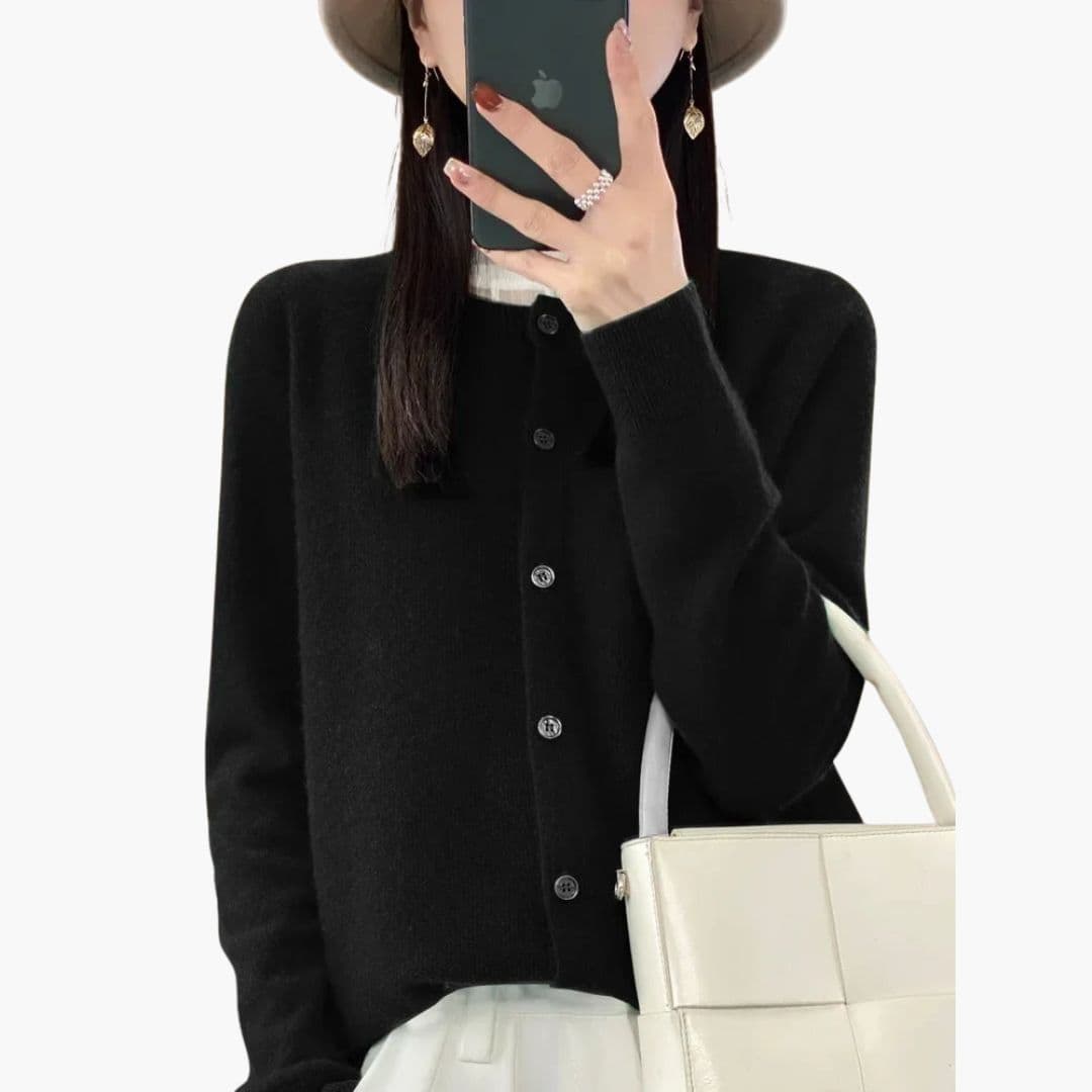 Cardigan femme avec col rond et boutonnage devant