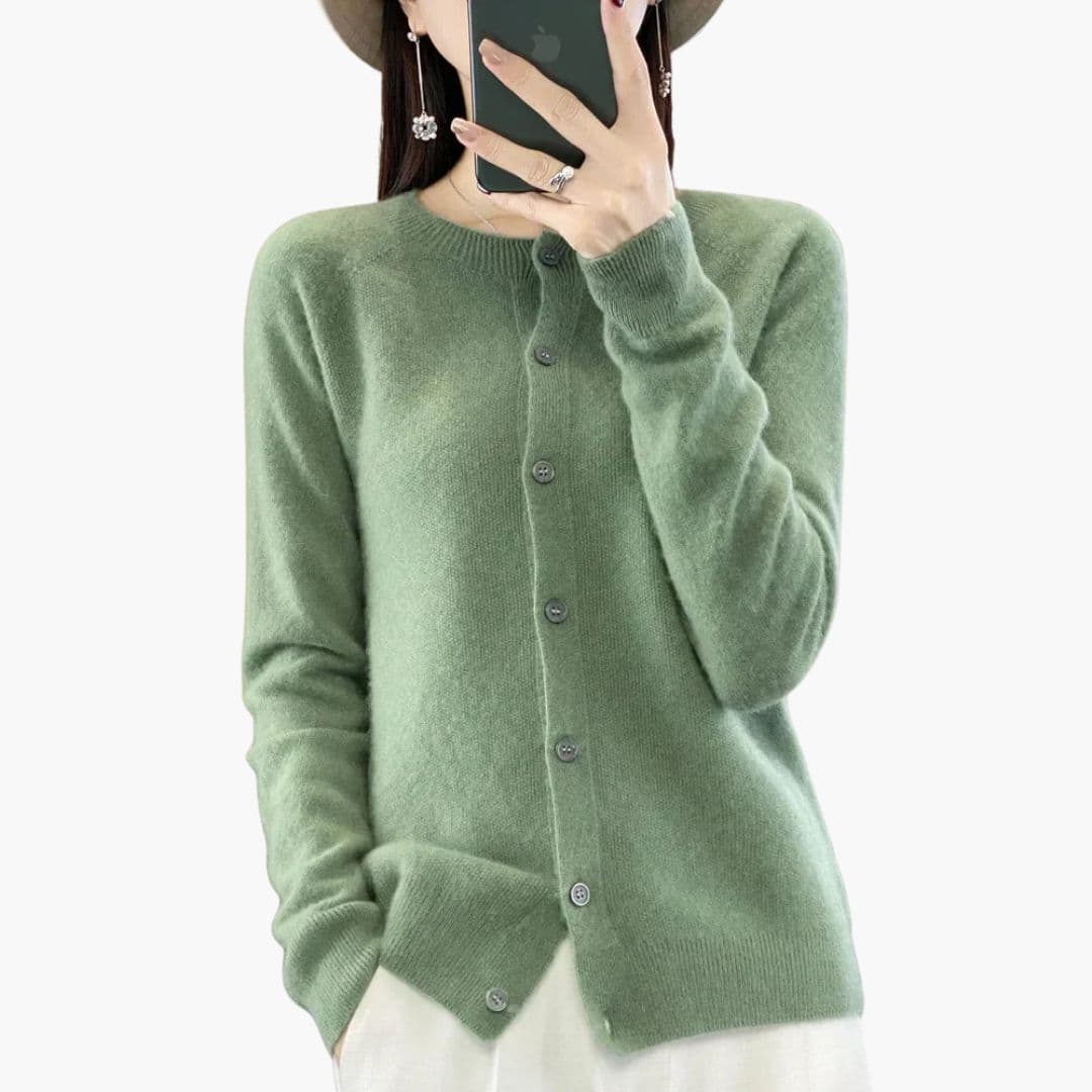 Cardigan femme avec col rond et boutonnage devant