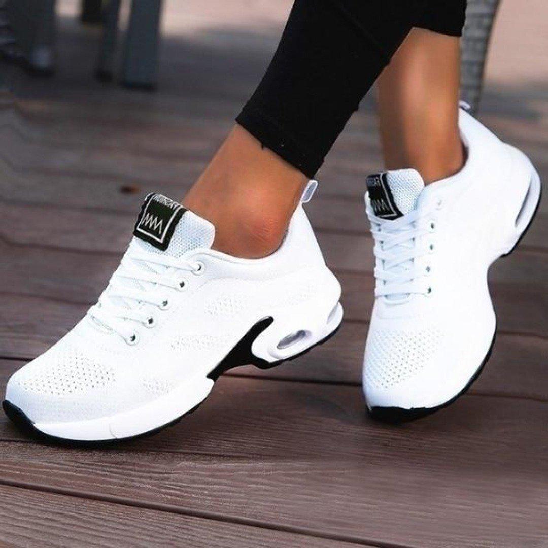 Chaussures orthopédiques tendance | baskets femme au design stabilisant et léger