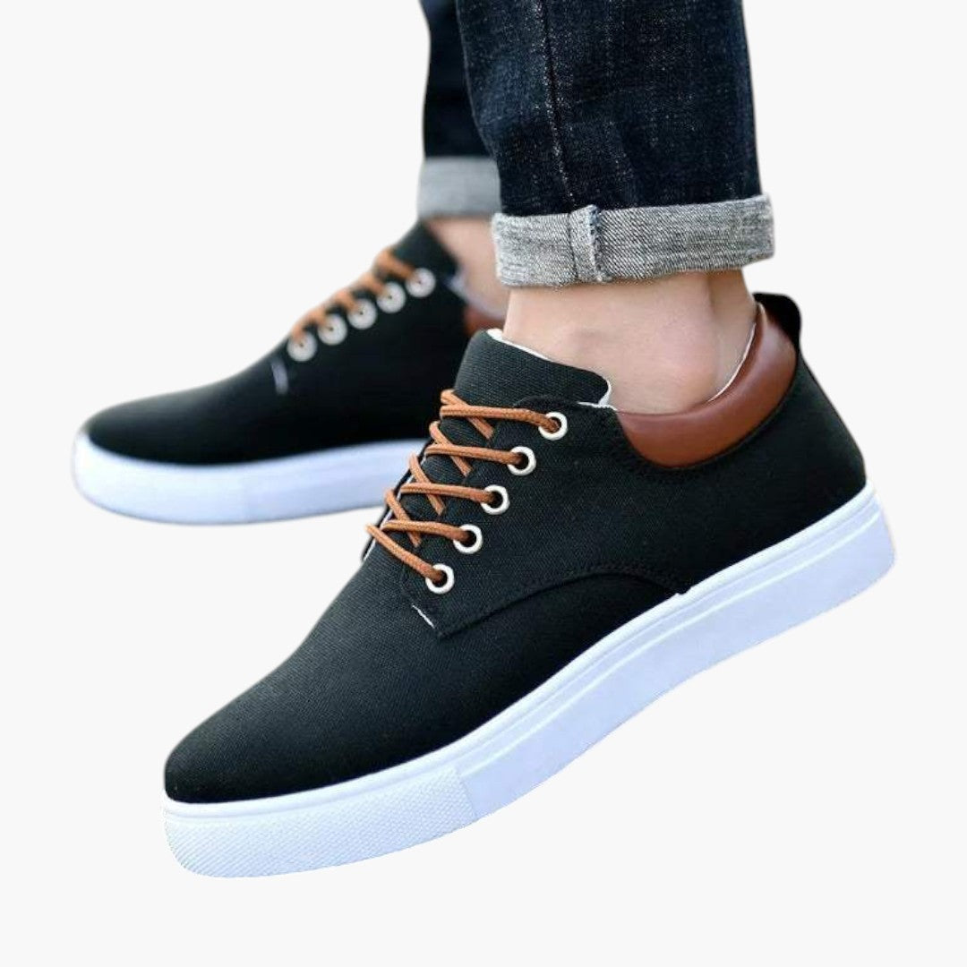 Herren Sneaker mit Schnürverschluss und profilierter Sohle