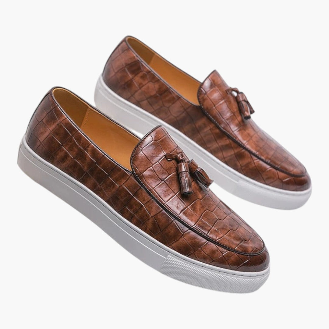 Homme Mocassins en cuir avec design sans lacets et semelle texturée