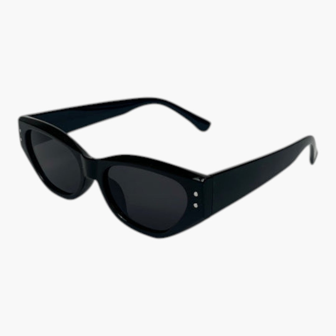 Lunettes de soleil femmes avec forme cat-eye et verres teintés