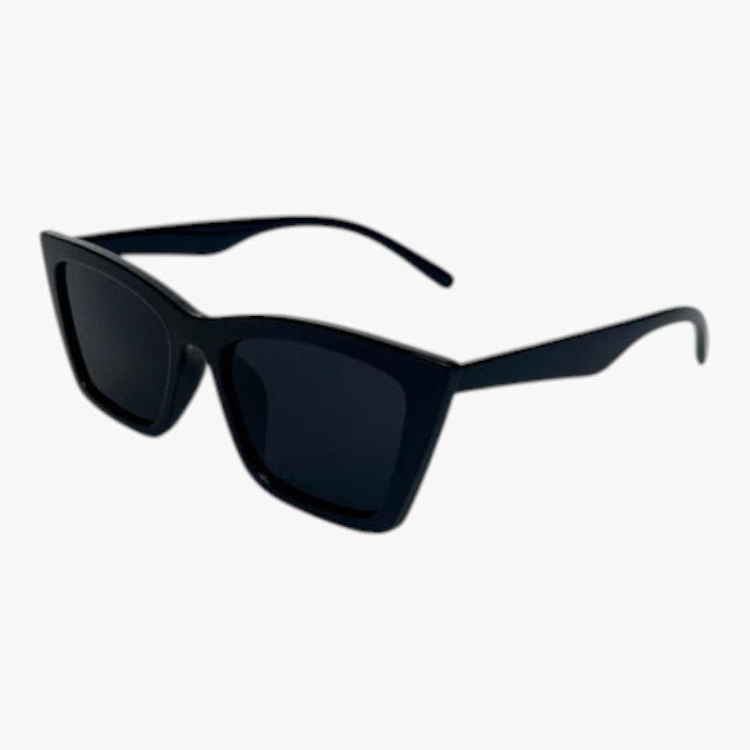 Lunettes de soleil femmes avec verres teintés et forme cat eye