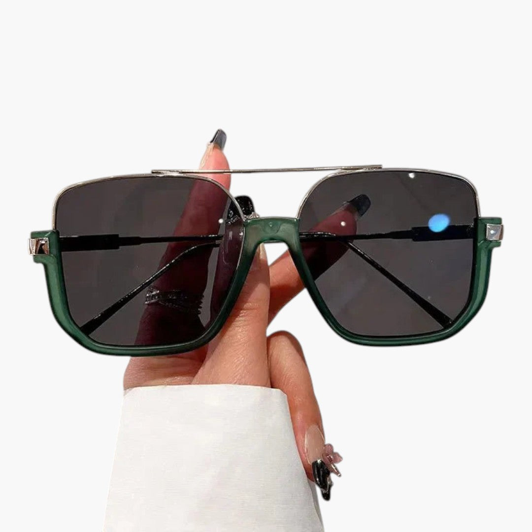 Lunettes de soleil femmes avec verres carrés et barre métallique