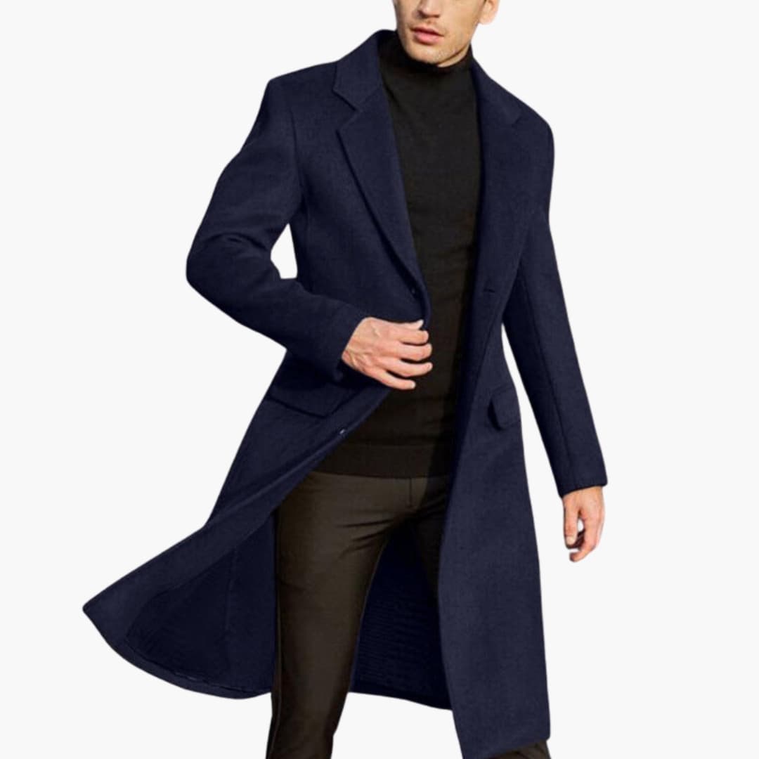 Long winter coat for men with classic cut and warm fabric