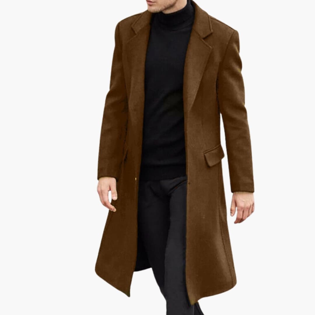 Long winter coat for men with classic cut and warm fabric