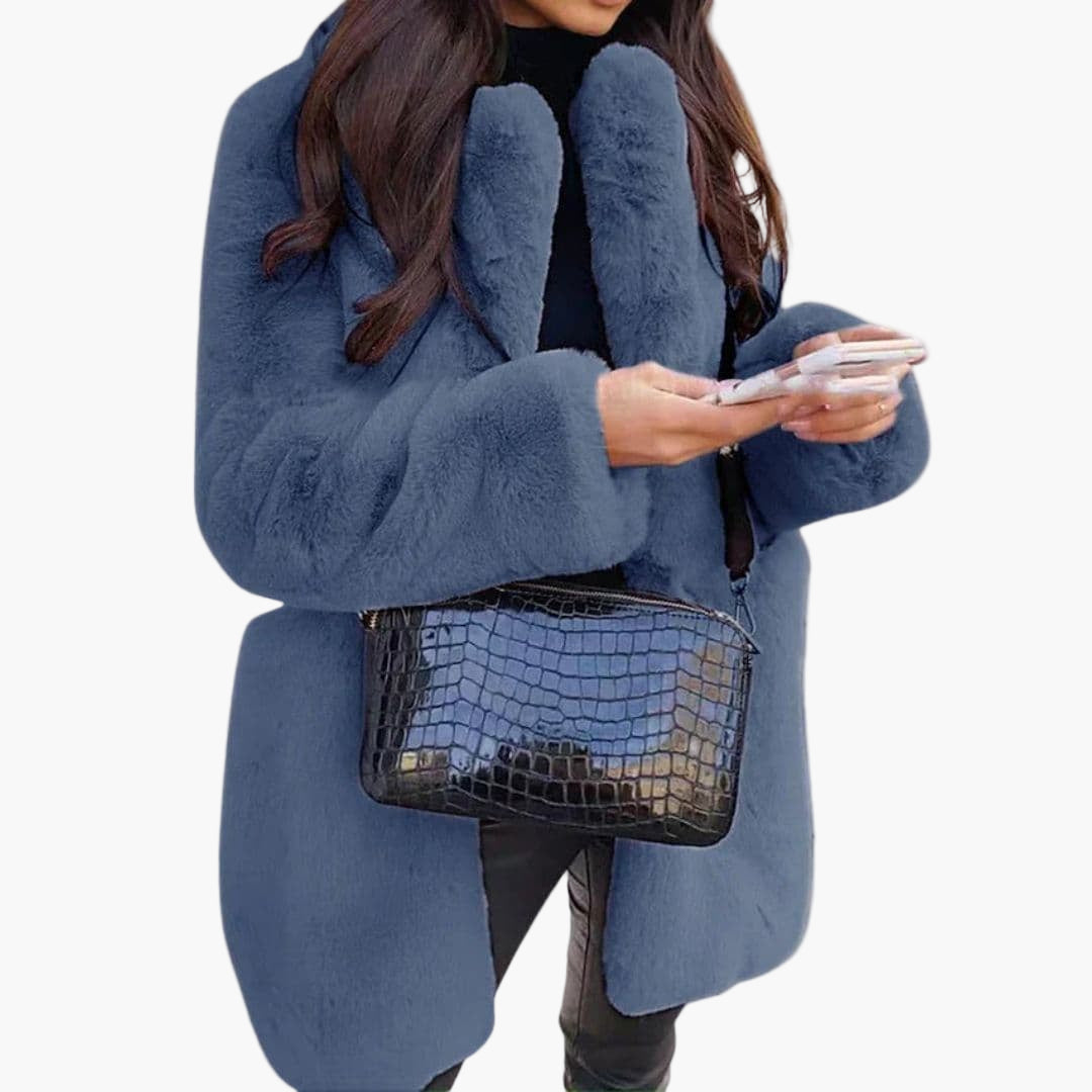 Abrigo de mujer en material peluche