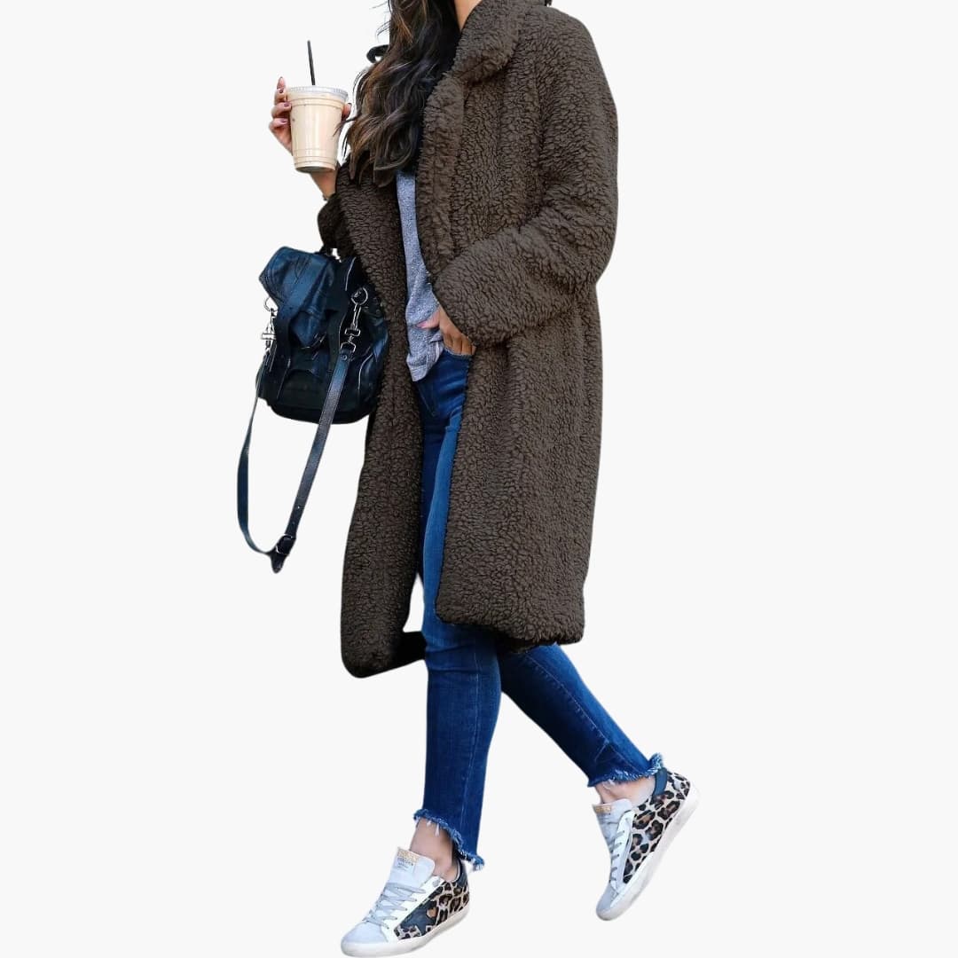 Long women's coat with lapel collar and plush surface