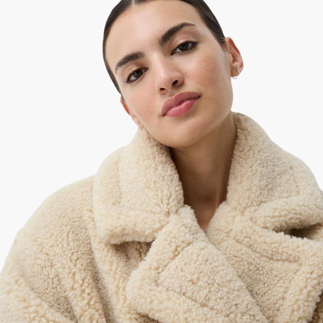 Abrigo largo mujer con bolsillos laterales