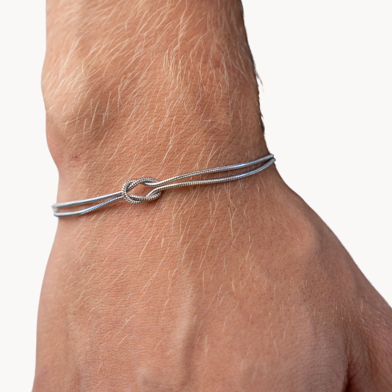 Bracelet homme fin 1.5mm argent | Design minimaliste et taille ajustable