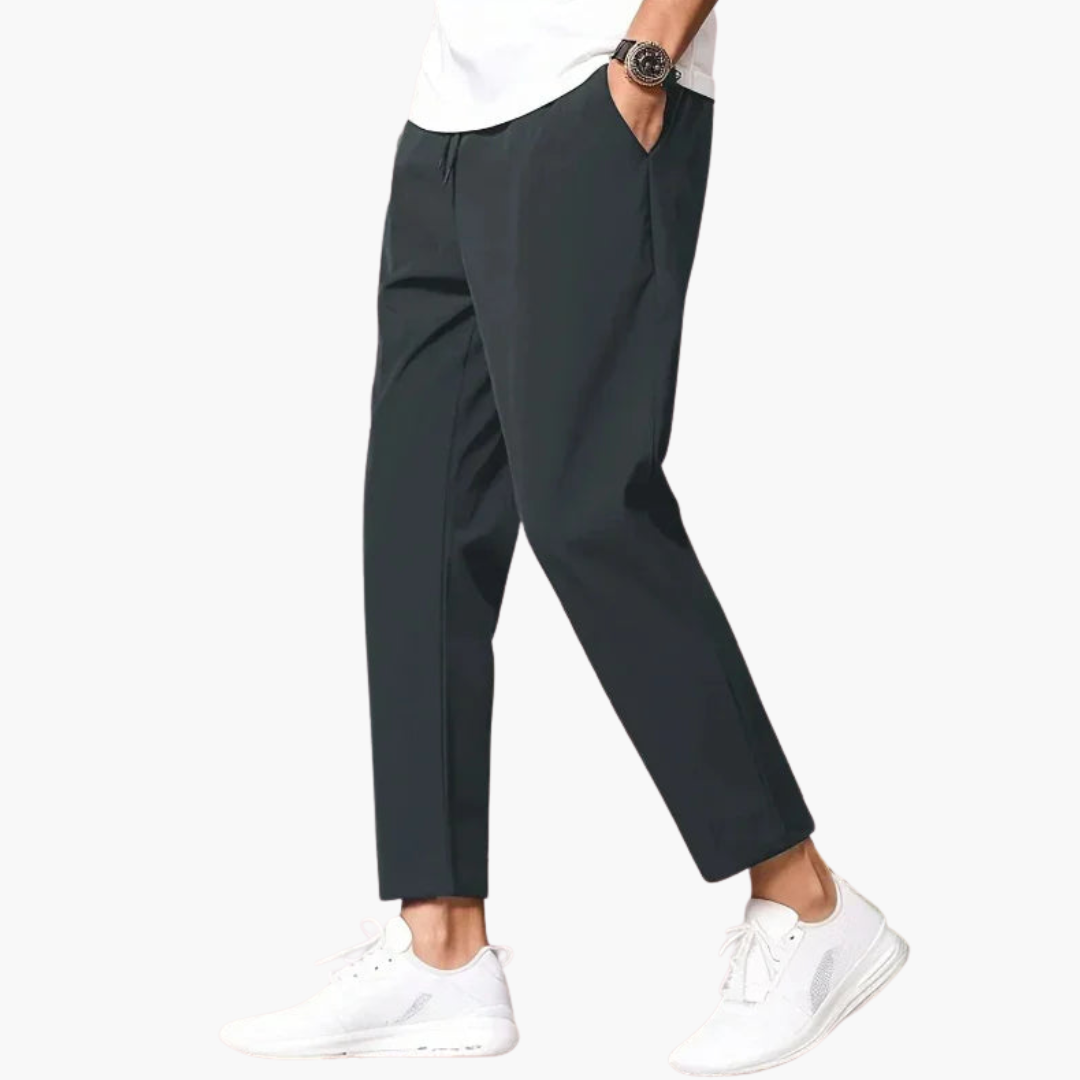 Pantalon ajusté pour homme avec taille élastique et poches latérales