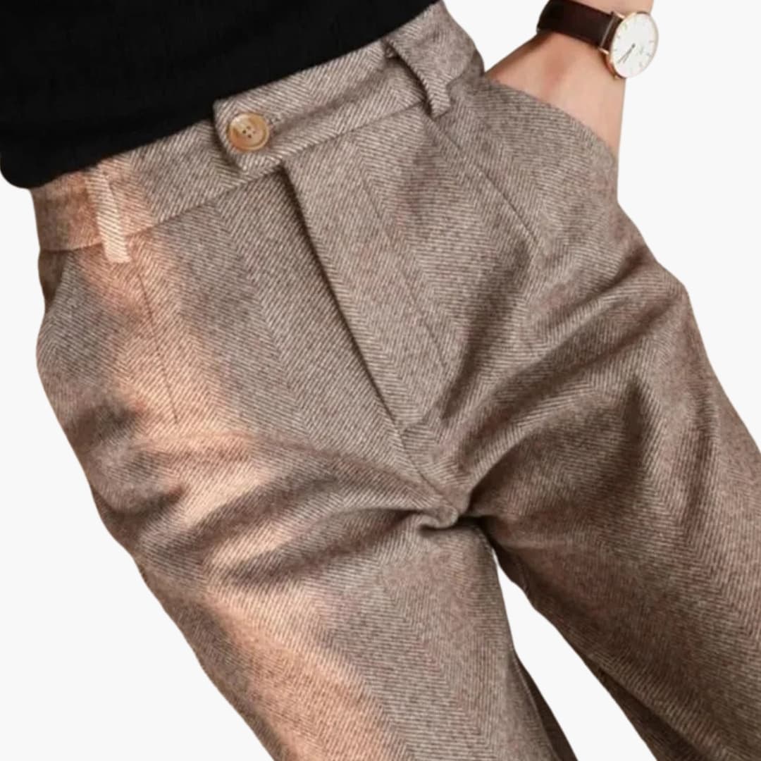 Pantalon femme à jambes droites avec poches latérales