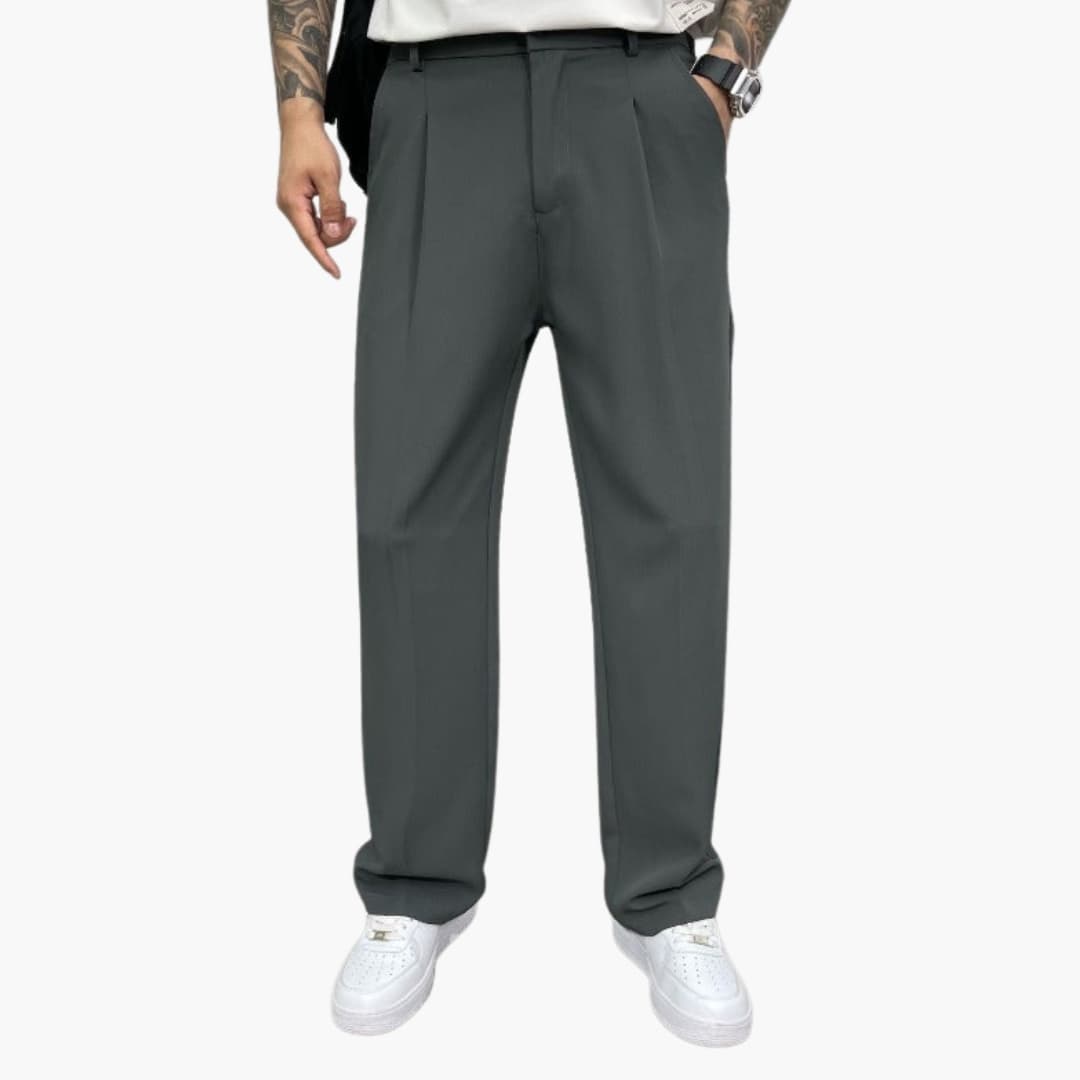 Pantalon homme à jambes larges avec taille plissée et coupe décontractée
