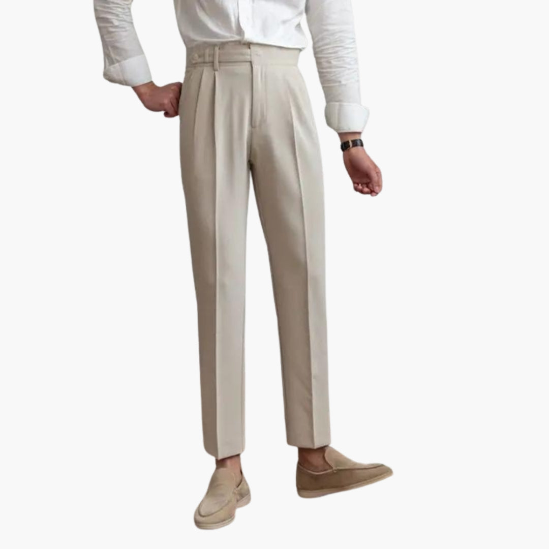 Pantalon homme avec plis devant et taille ajustable