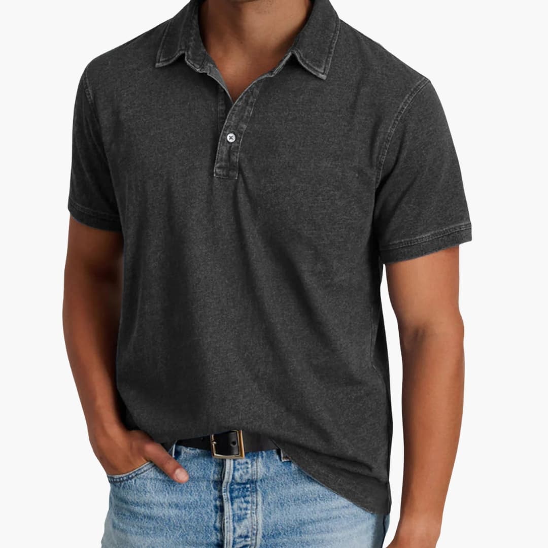 Polo homme à manches courtes avec col V et boutons discrets