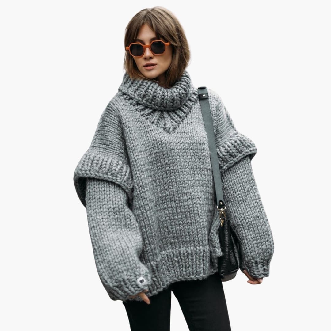 Pull femme oversize en grosse maille avec col roulé