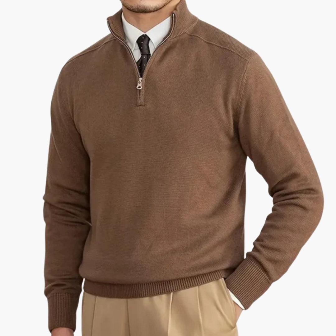 Herrtröja i stickat med hög krage