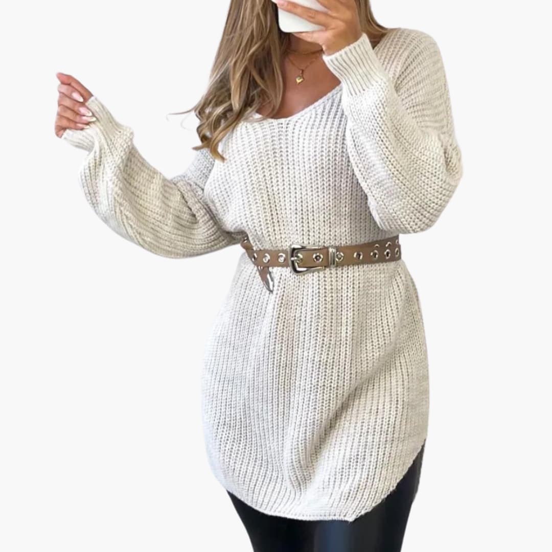 Pull long femme en maille avec col en V