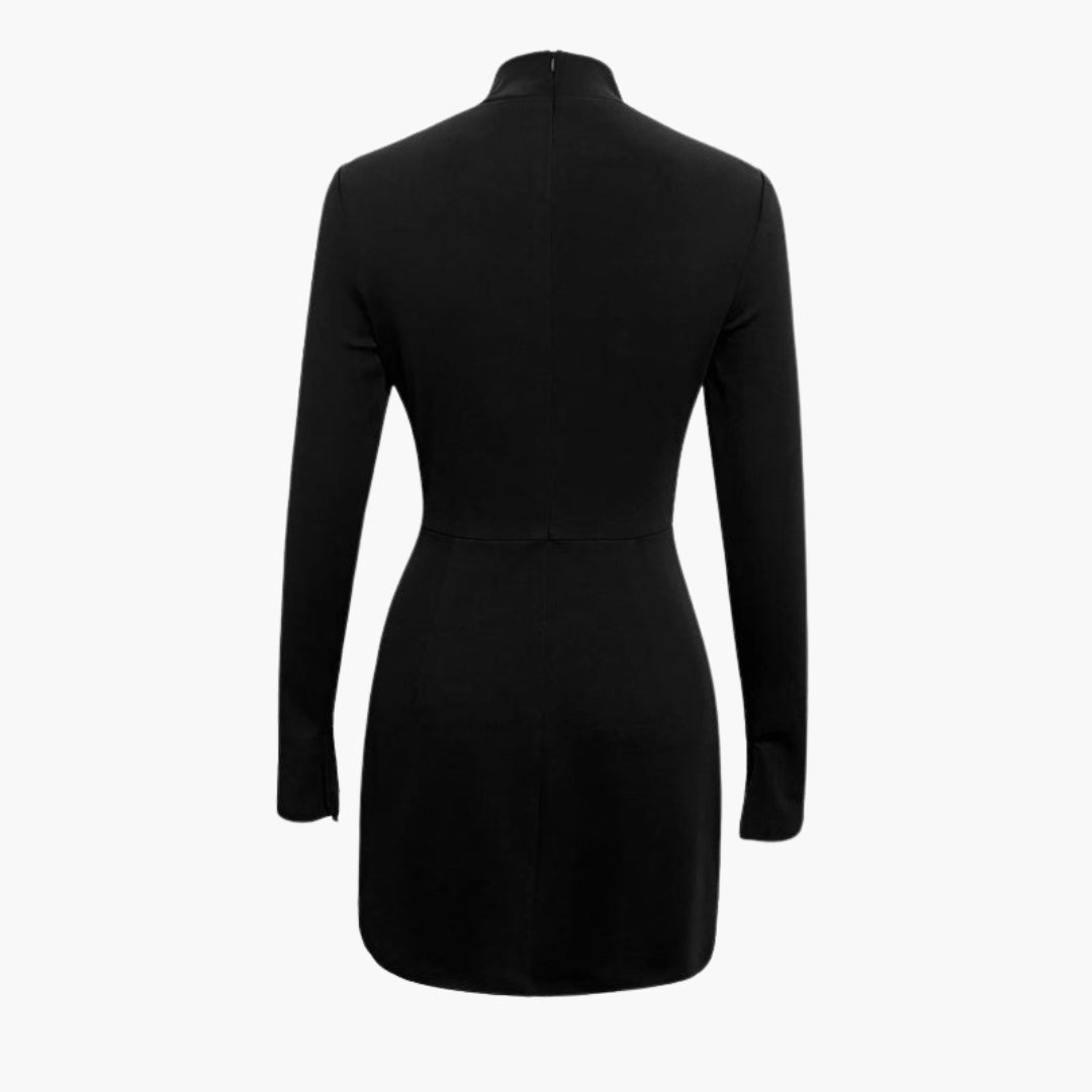 Vestido Curto Feminino Corte Ajustado com Mangas Largas
