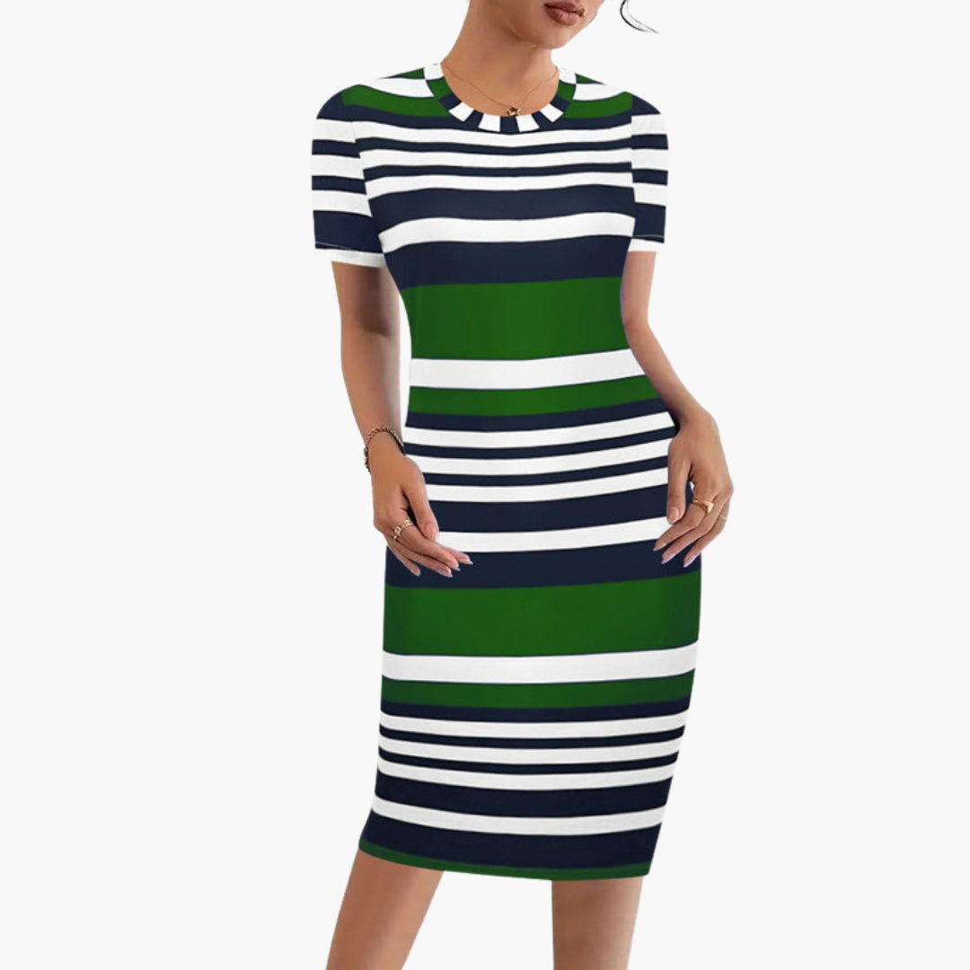 Robe de mulher às riscas com mangas curtas