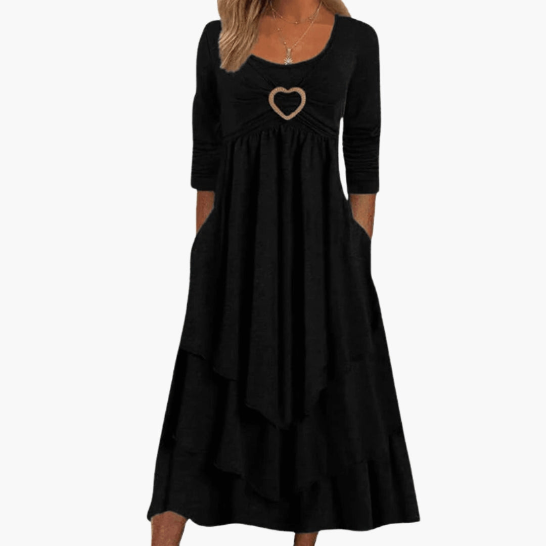 Abito donna con scollo ampio e maniche lunghe