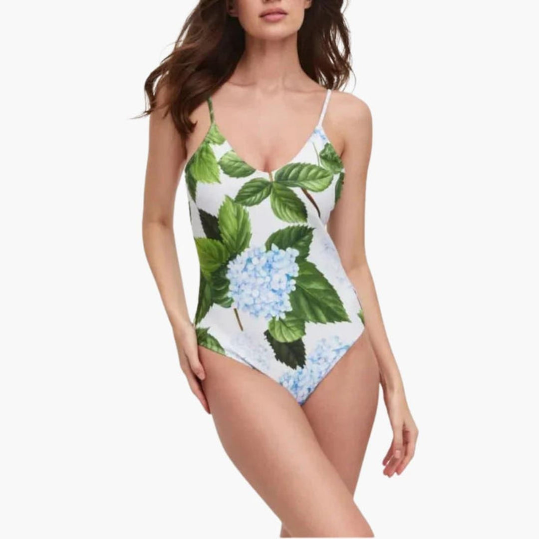 Robe de mulher com gola halter e saia com folhos