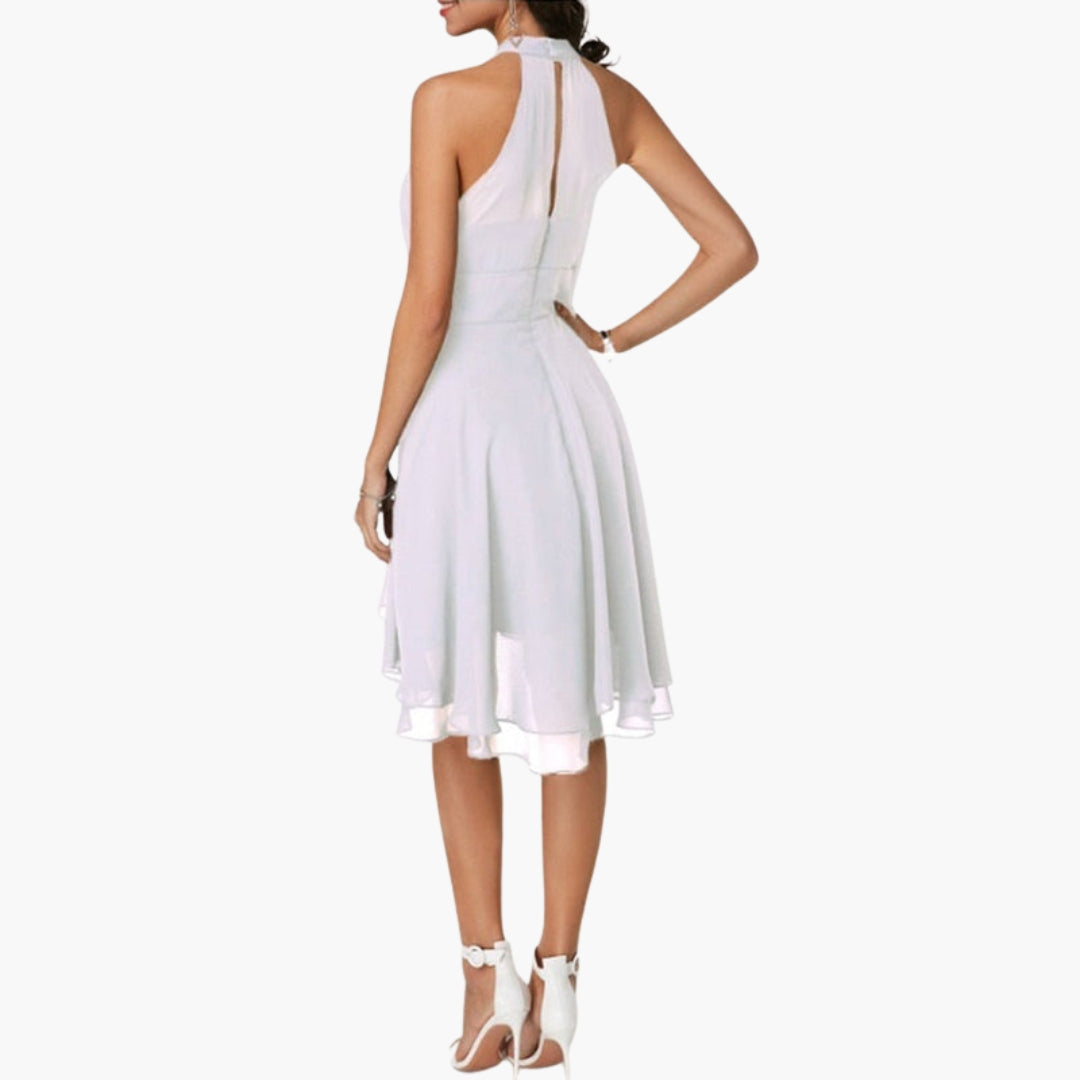 Ärmelloses Damenkleid mit gewelltem Saum und rundem Ausschnitt