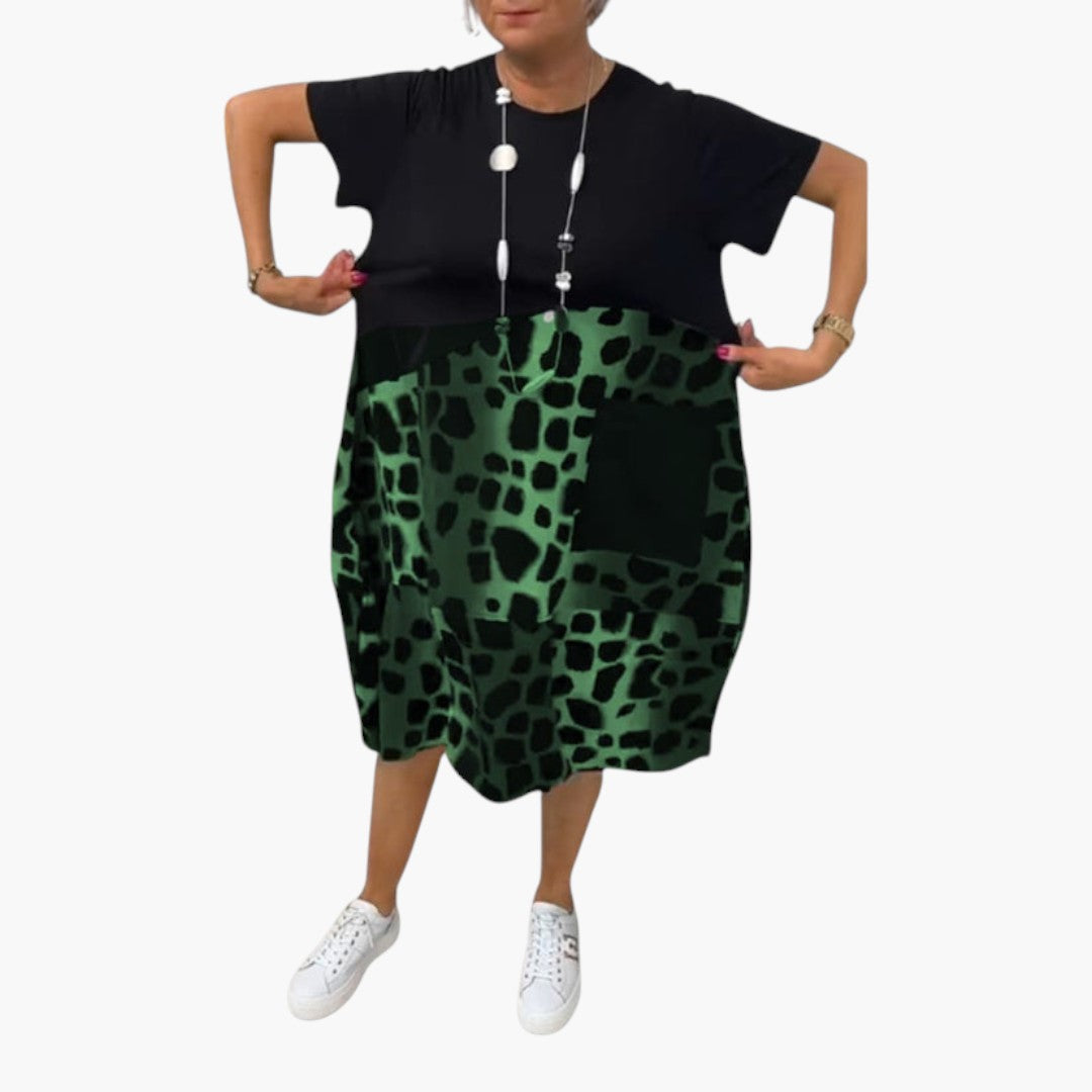 Vestido midi feminino de mangas curtas com superfície estampada