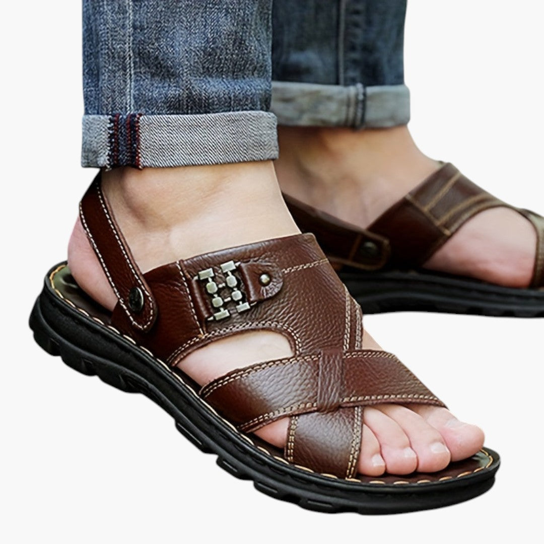 Sandales Homme avec Tige en Cuir et Semelle PU