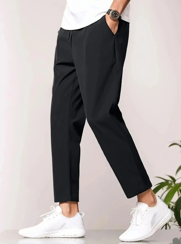 Pantalon homme coupe fuselée avec taille élastique et poches latérales