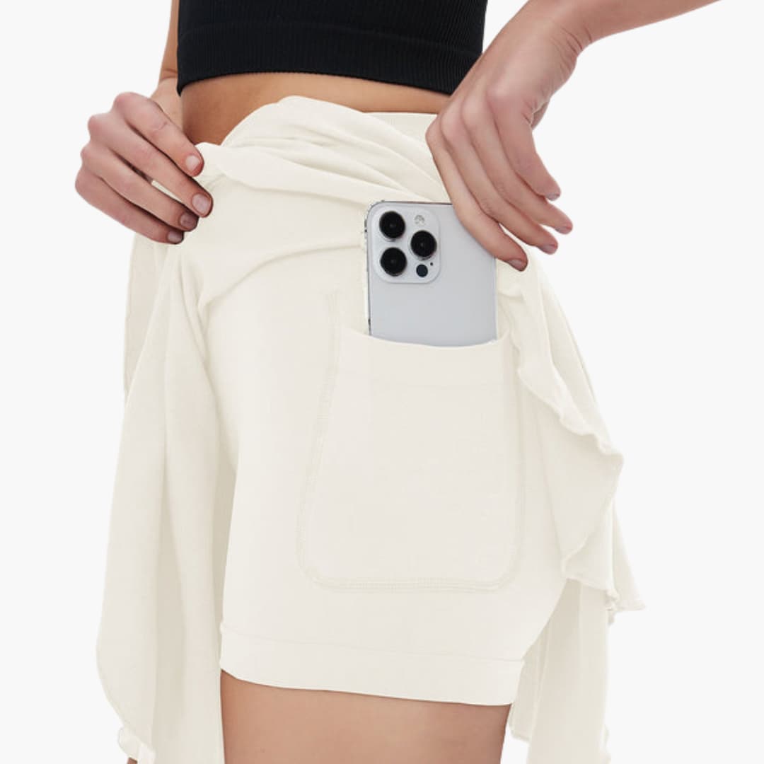Short femme avec taille élastique et poches latérales