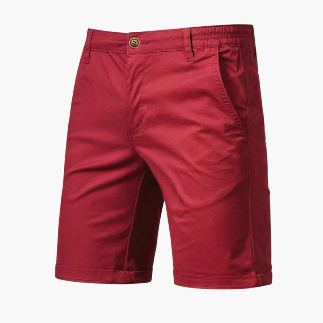 Men's shorts with button closure and side pockets
