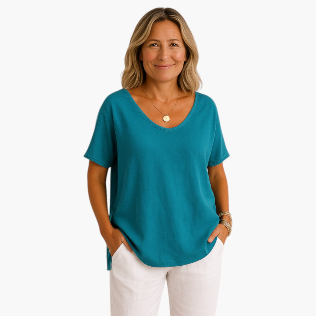 Camiseta mujer con mangas cortas y dobladillo redondeado