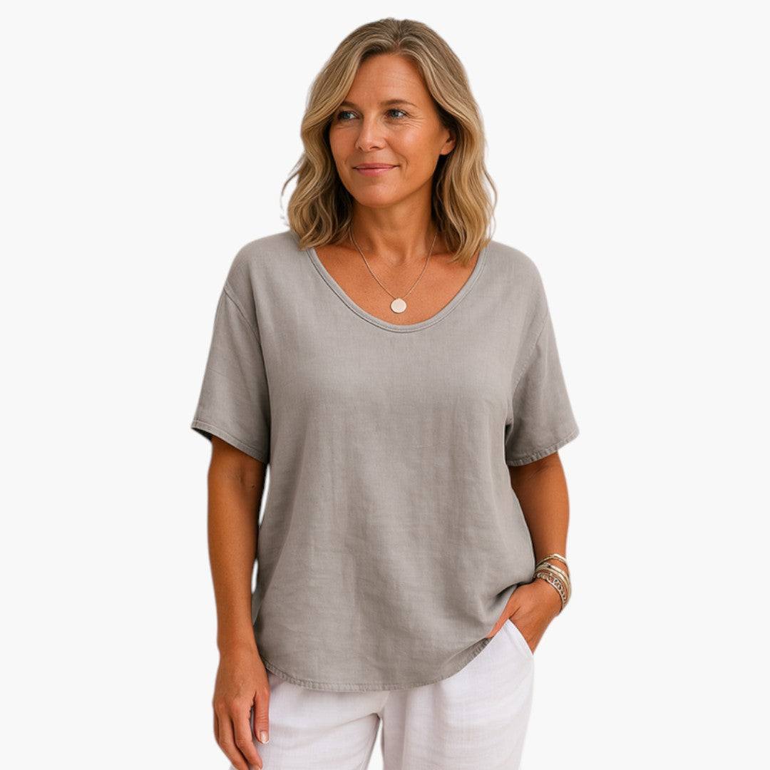 Camiseta mujer con mangas cortas y dobladillo redondeado