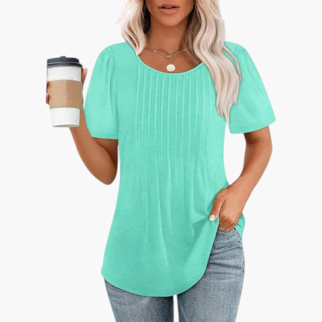 women's round-neck shirt with pleats on the front