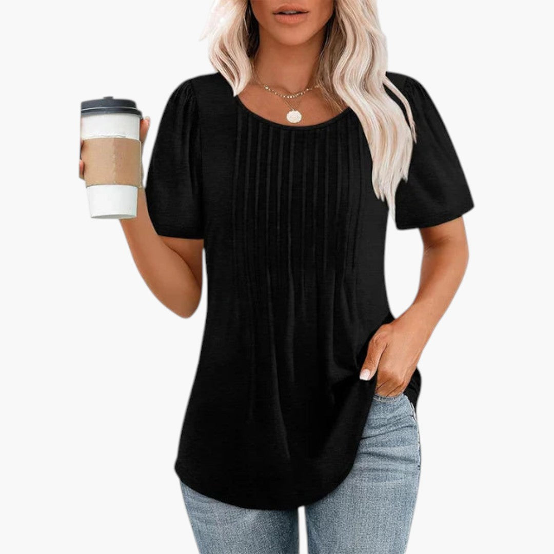 women's round-neck shirt with pleats on the front