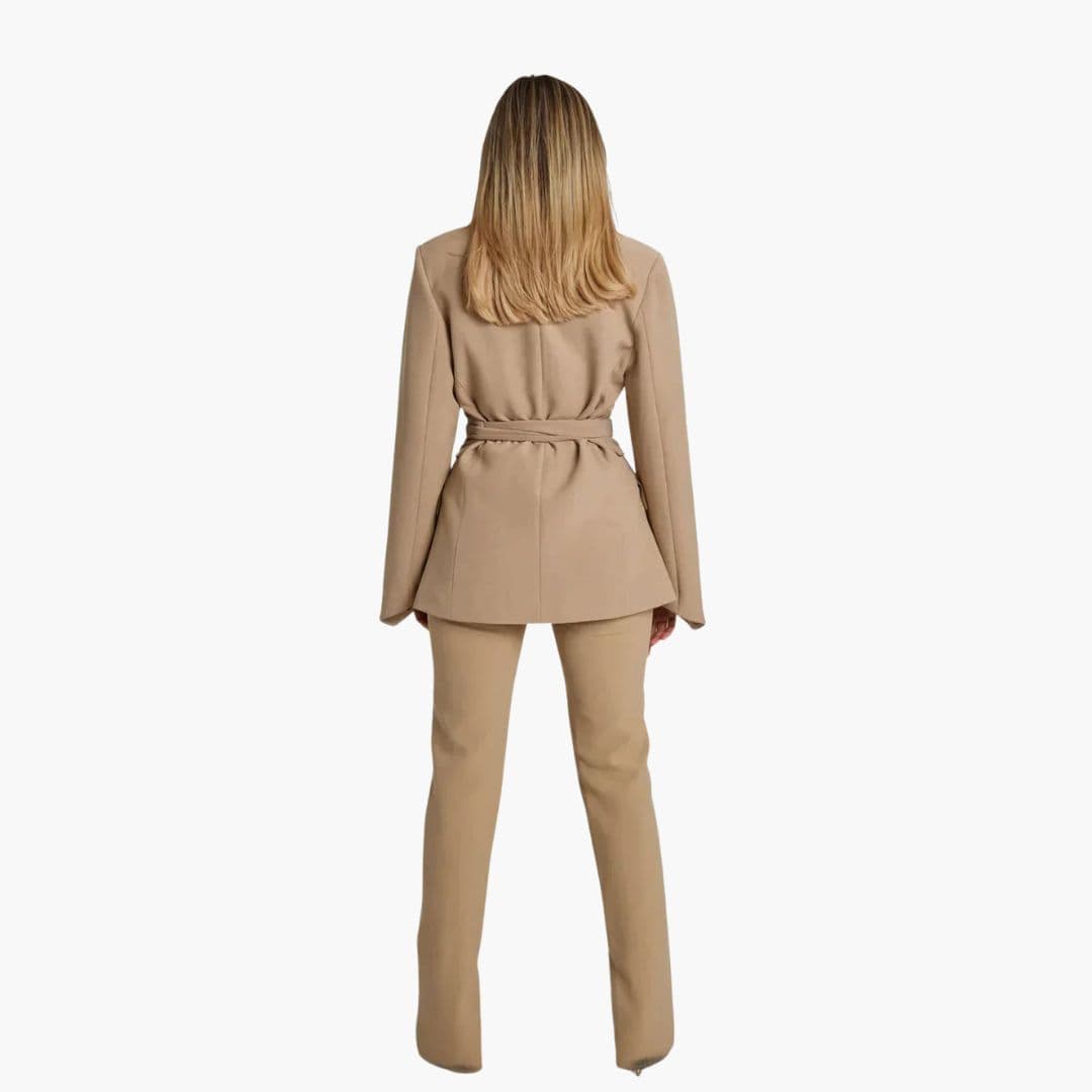 Veste blazer femme ceinturée à manches larges